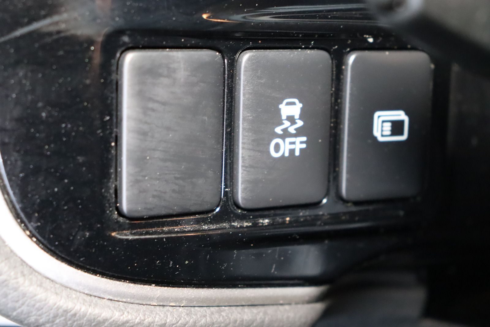 Fahrzeugabbildung Mitsubishi Outlander PHEV 2.4 Plus 4WD