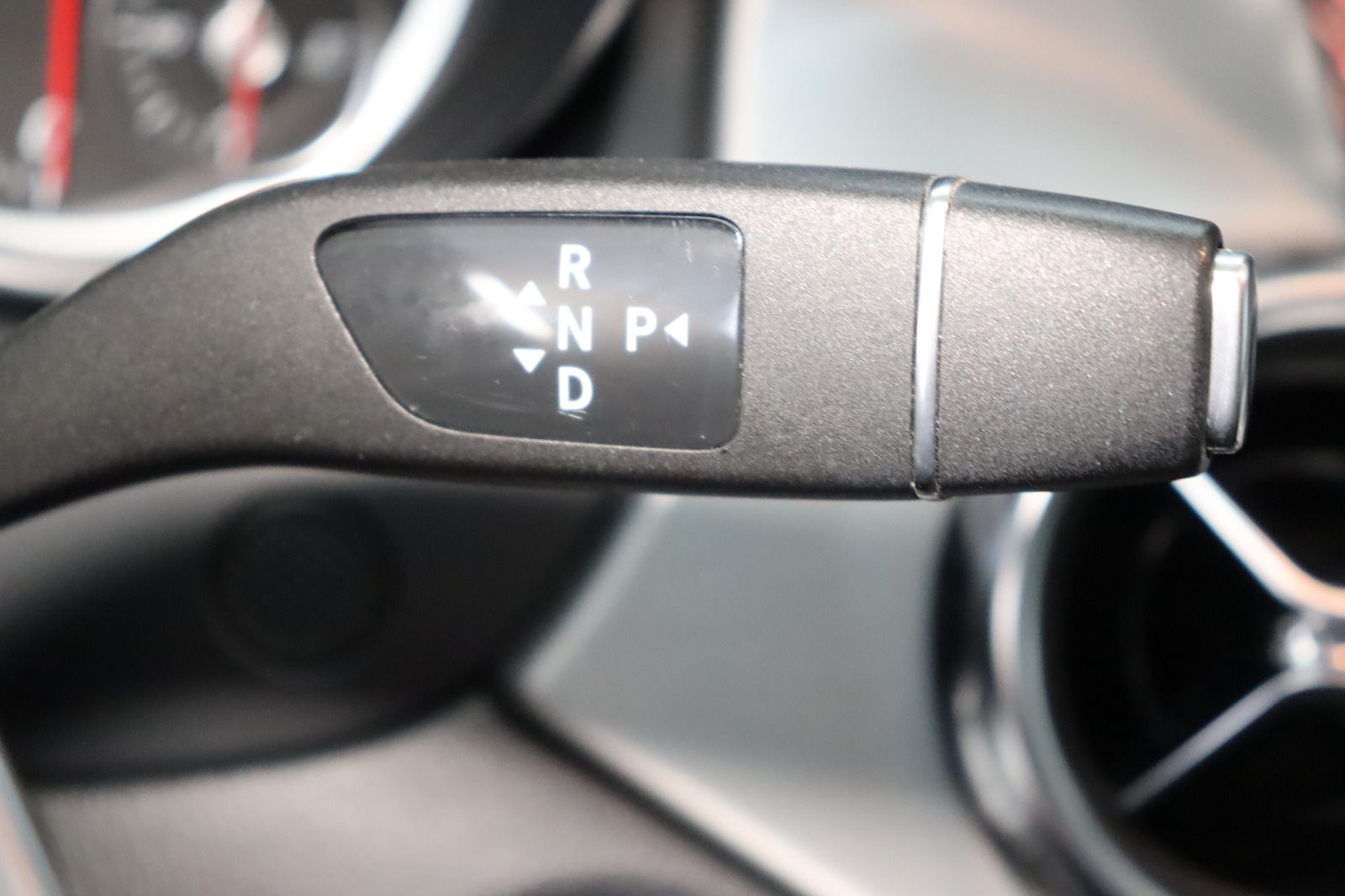 Fahrzeugabbildung Mercedes-Benz GLA 220 d AMG-line * LED * Navi * Pano