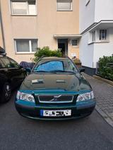 Volvo V40 2.0 - - Volvo aus 2001