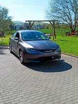 Chrysler Verkäufe mein Lieblingsauto Chrysler 200. - Chrysler Gebrauchtwagen von 2015