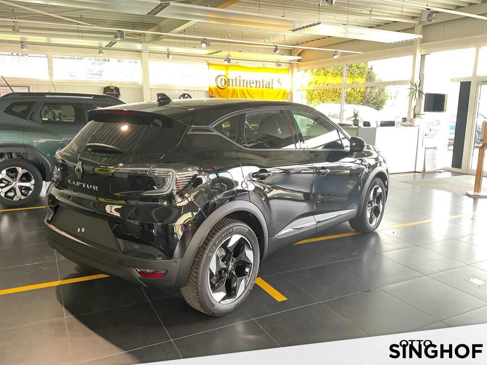 Fahrzeugabbildung Renault Captur Techno Mild Hybrid 140