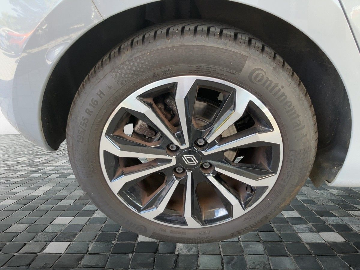 Renault Clio - Bild 11