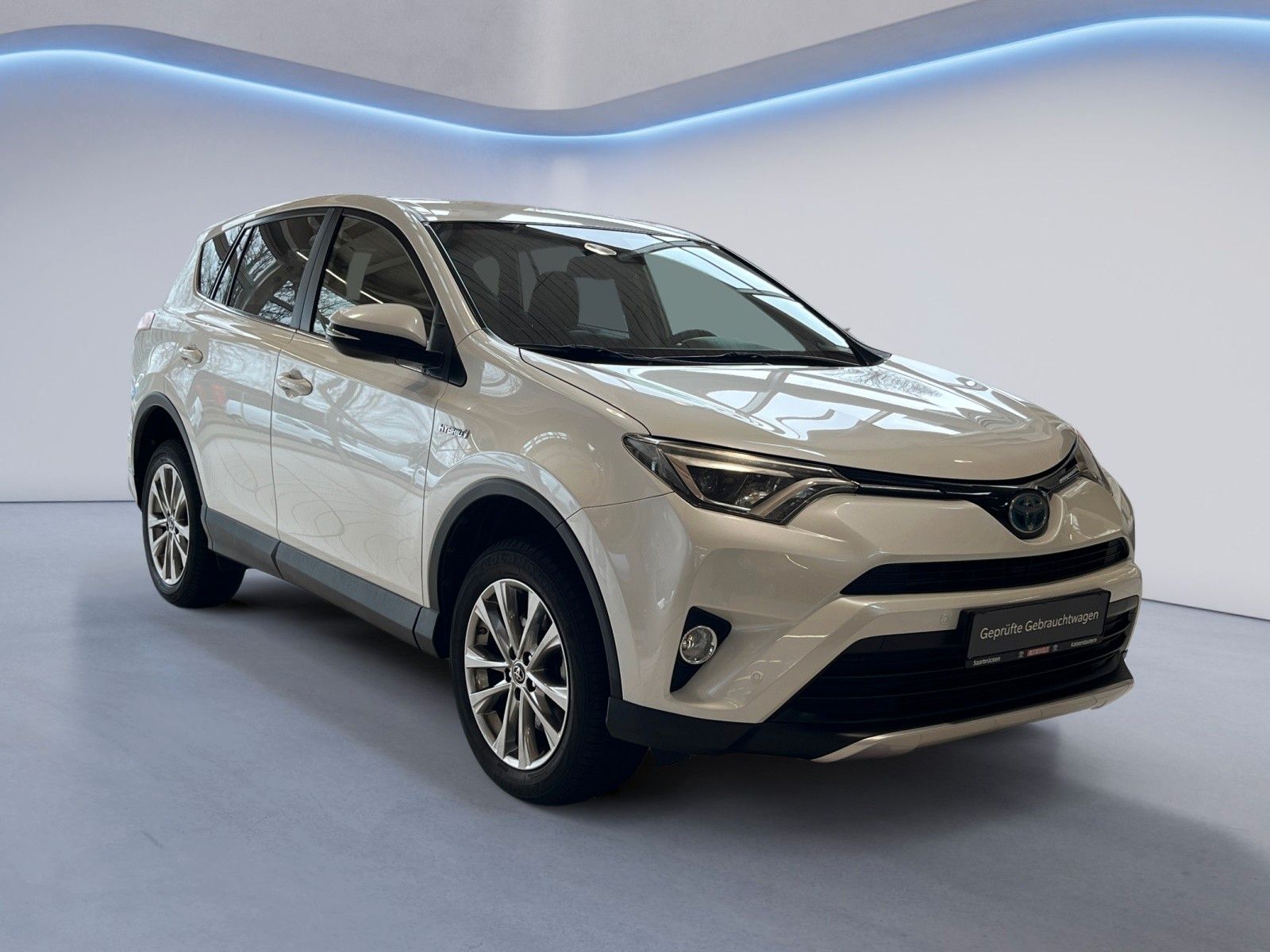 Fahrzeugabbildung Toyota RAV4 Hybrid Executive