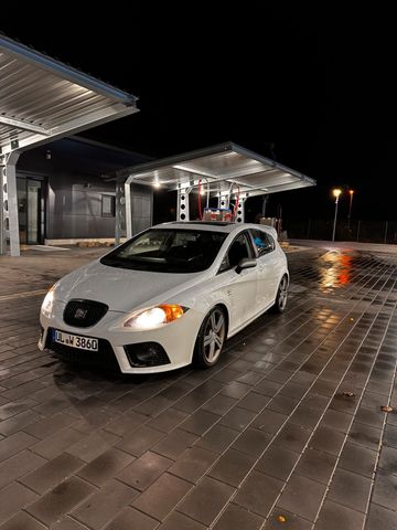 Seat Leon 2.0 TFSI *TÜV Neu*