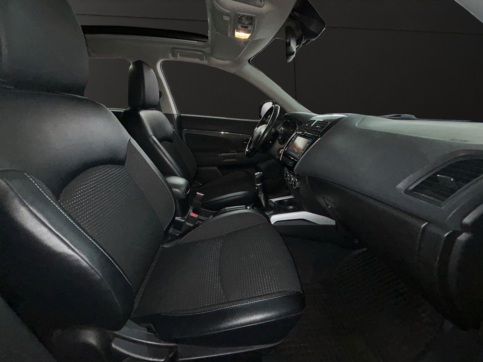 Fahrzeugabbildung Citroën C4 Aircross 2WD/TÜV Neu/Scheckheftgepflegt/Klima