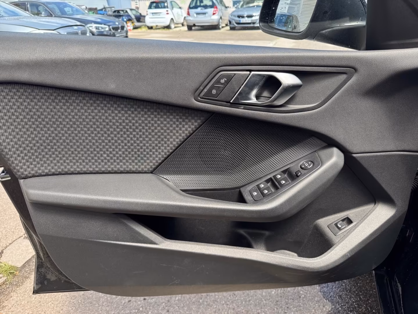 BMW 118 i +NAVI+LED+PDC+DAB+SHZ+LHZ+MFL+USB+BT+ALU, миниатюра 14