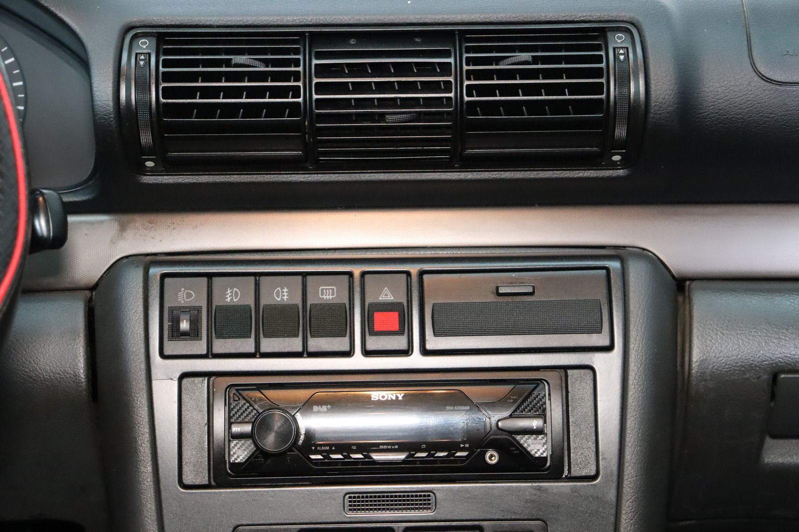 Fahrzeugabbildung Audi A4 1.8 Avant 5V * Klimaautomatik