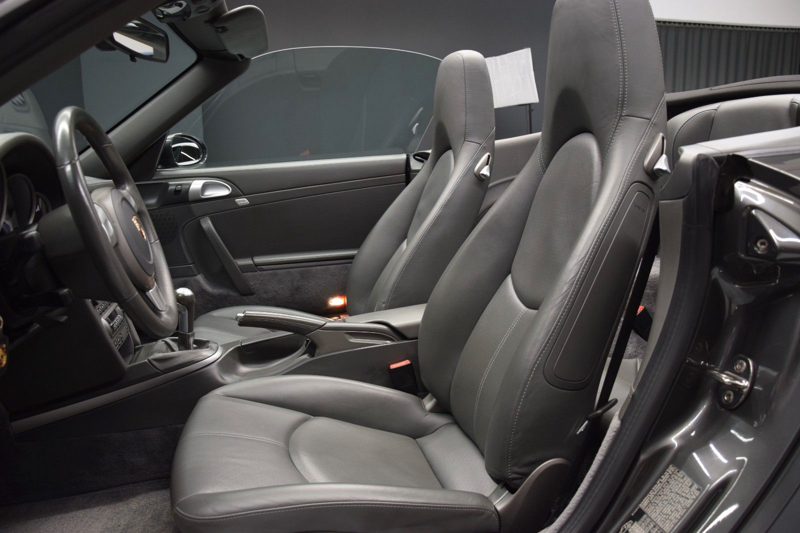 Fahrzeugabbildung Porsche 997 S SportAGA. Navi Vollleder  1A. Zustand