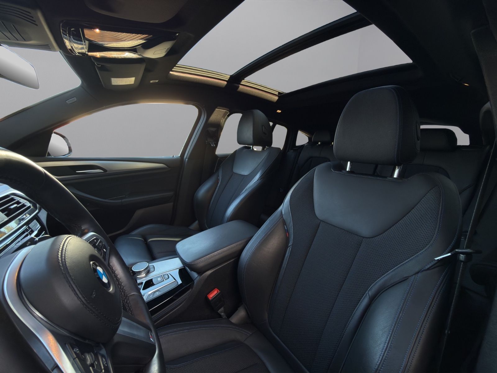 BMW X4 30i xDrive°M-Sport X°Pano°HeadUp°Cam°Memory foto 16