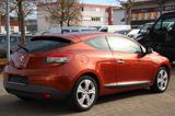 Renault Megane Coupé 1.6 16V 110 # Alu # 8-fach bereift - Renault Megane: 16 16v