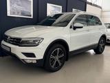 Volkswagen Tiguan 2.0 TDI DSG Highline 4Motion LED Virtual - Volkswagen Tiguan: Standheizung