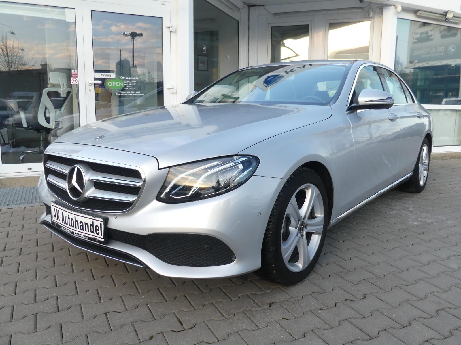 Mercedes-Benz E200 Lim. Aut. Avantgarde LED Leder Memory Totw.