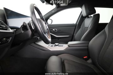 BMW 318 - 12