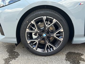 BMW 120d M Sportpaket Head-Up HK HiFi DAB LED RFK