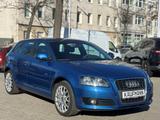 Audi A3 Sportback 1.8 TFSI Ambiente AUTOMATIK+PDC+Sit - Audi A3 8P mit Benzin-Antrieb