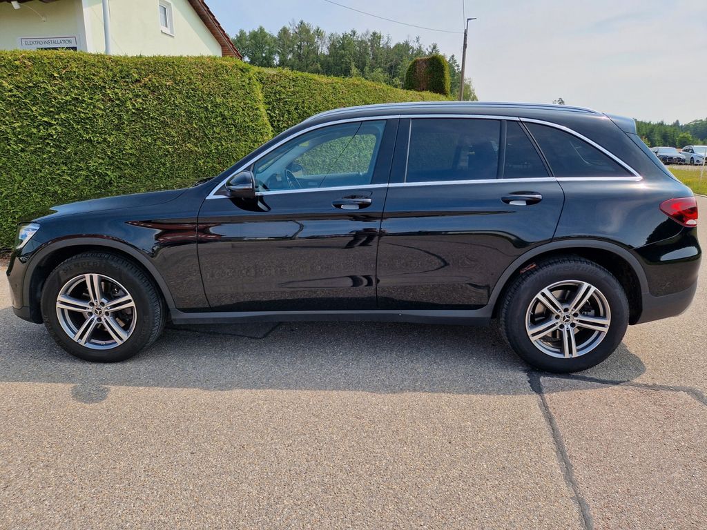 Mercedes-Benz GLC 220