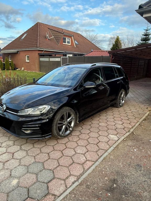 Image of Volkswagen Golf