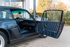 PORSCHE 911 G-Modell/ DE/ SITZHZG./ SCHIEBEDACH/ 16" PORSCHE 911 G-Modell/ DE/ SITZHZG./ SCHIEBEDACH/ 16"