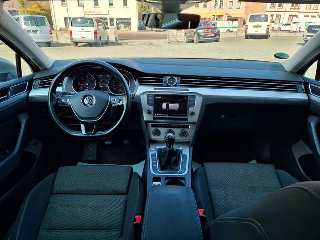 Volkswagen Passat Variant*LED*ALU*SHZ*STANDHEIZUNG*NAVI*