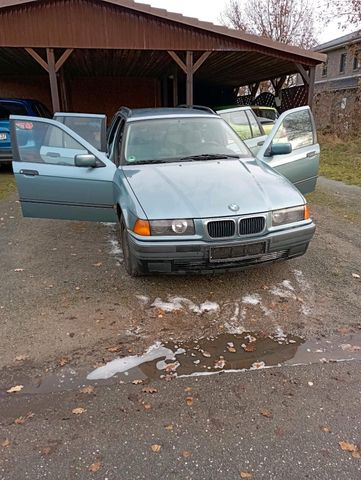 BMW E36 316i Morea Grün zu verkaufen 1000