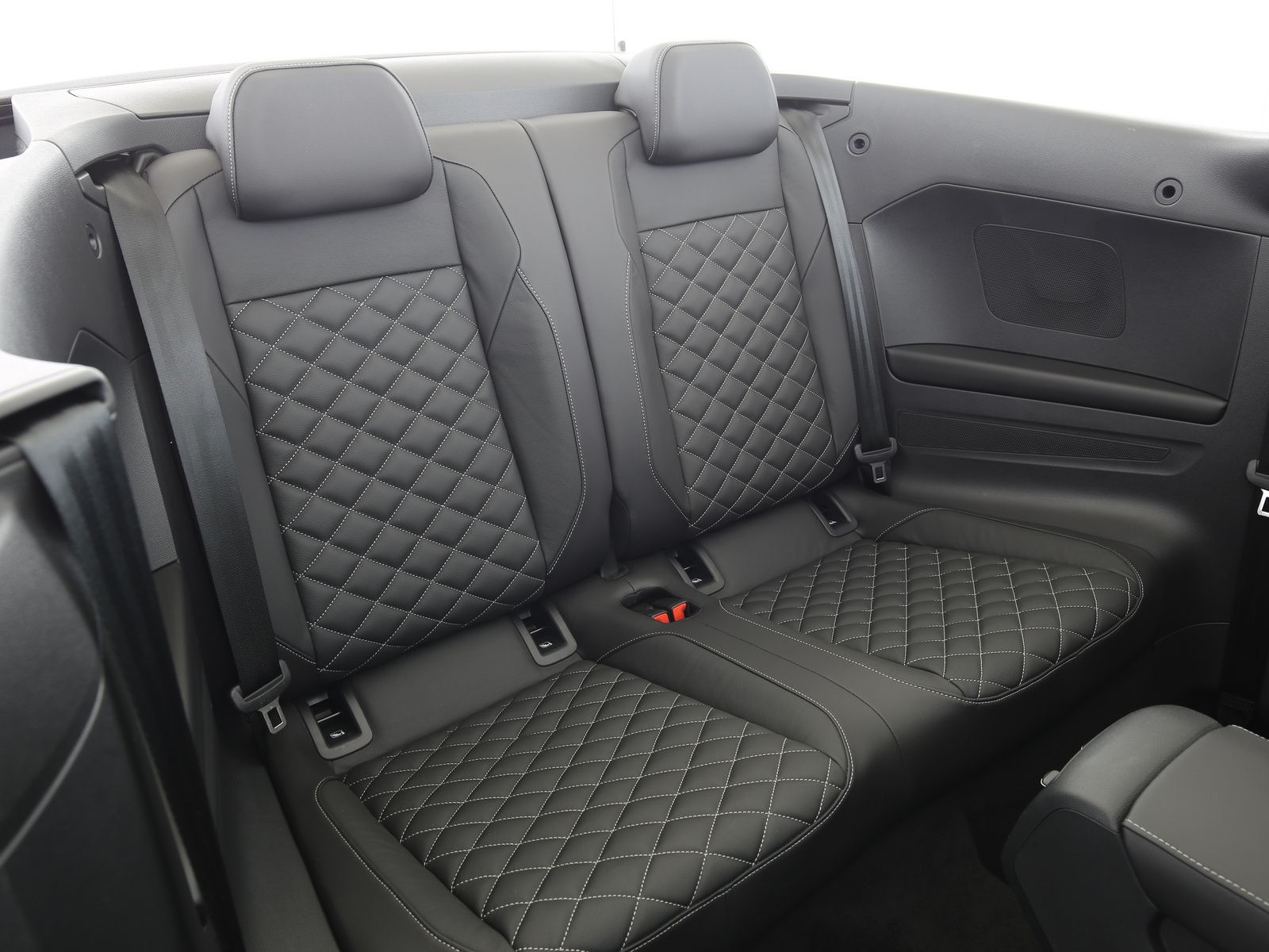 Volkswagen T-Roc - Bild 18