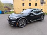 Ford Mustang Mach-E Extended Range Tech 2 Pano - Ford Mustang Mach-E von privat