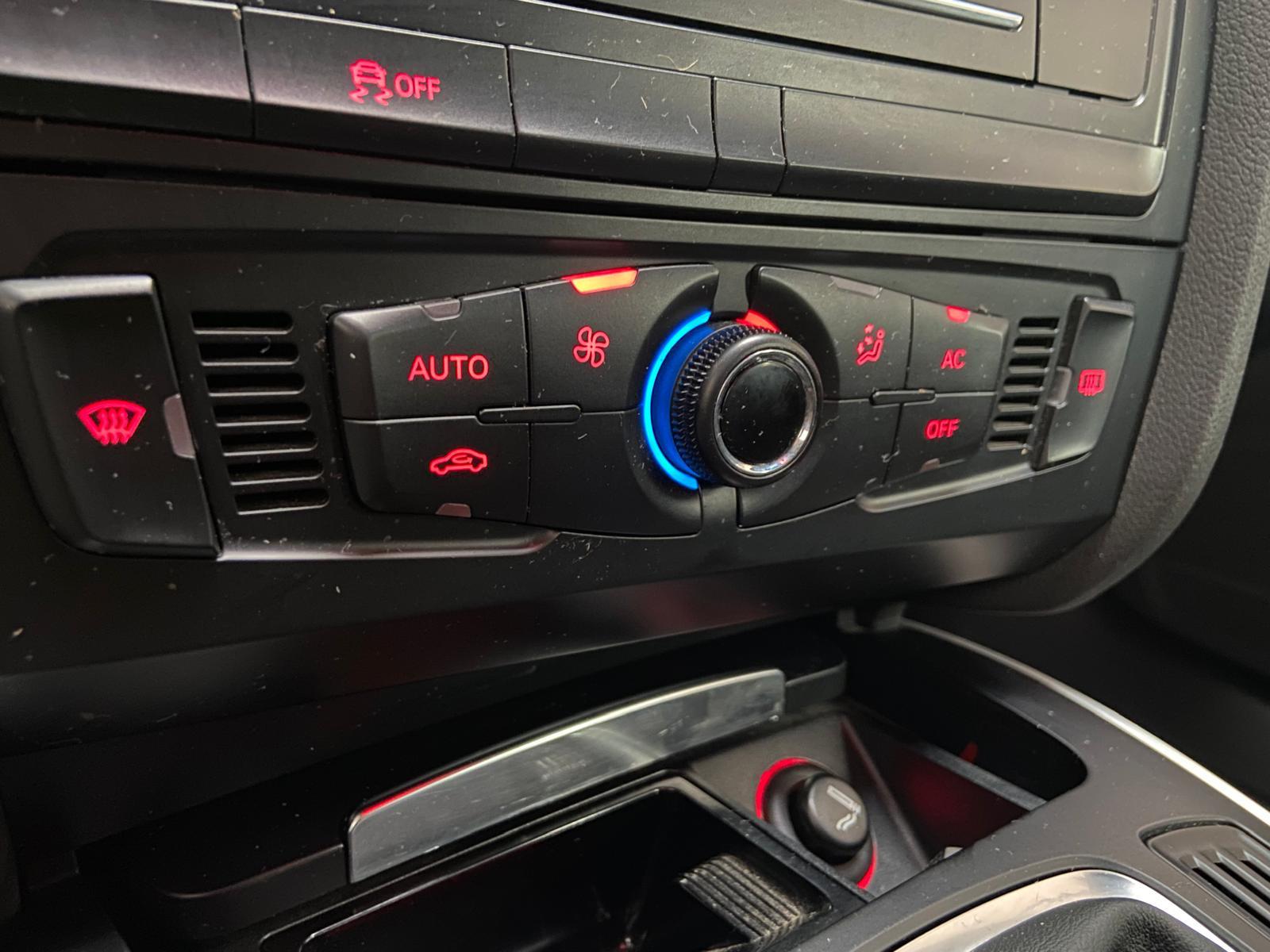 Audi A4 2010 — photo 27