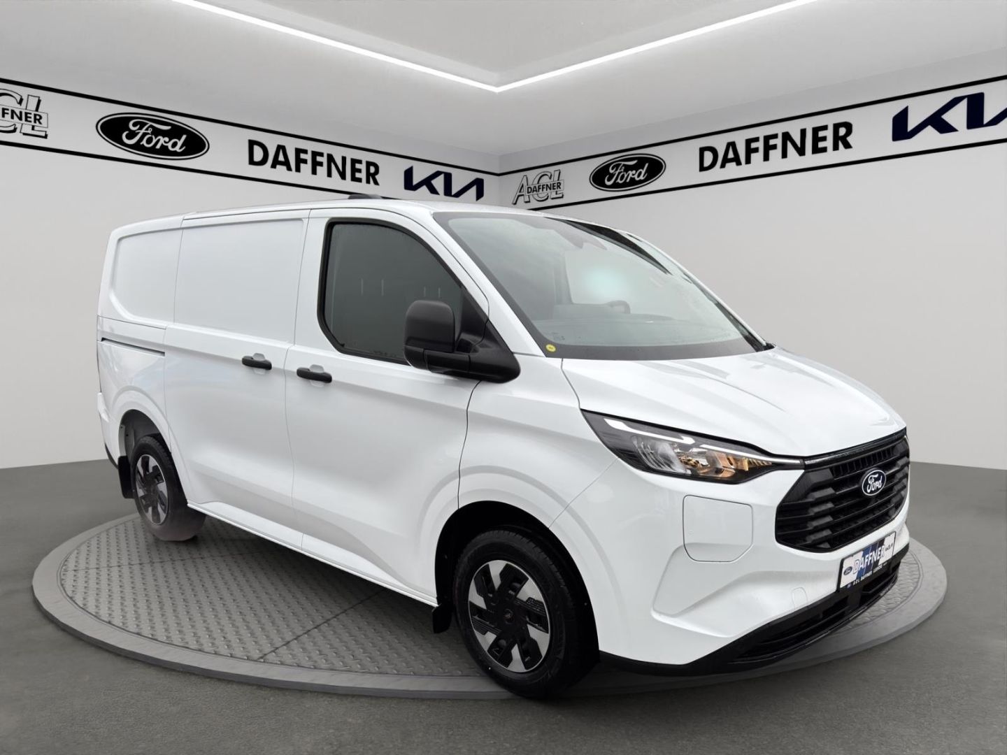 Fahrzeugabbildung Ford Transit Custom Kasten 320 L1 Trend FWD Plug-in H