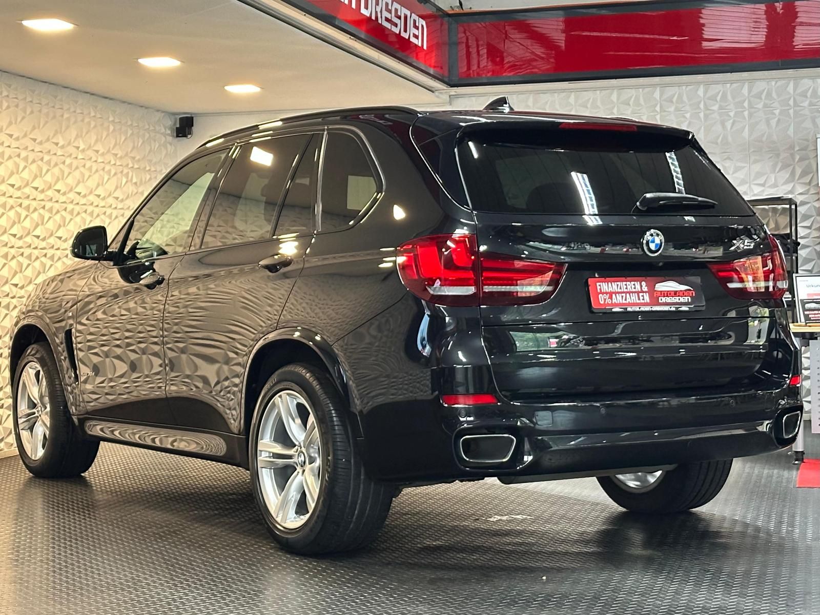 BMW X5 xDrive30d M SPORT PAKET SHADOW *LED#AHK#PANO - Image 5