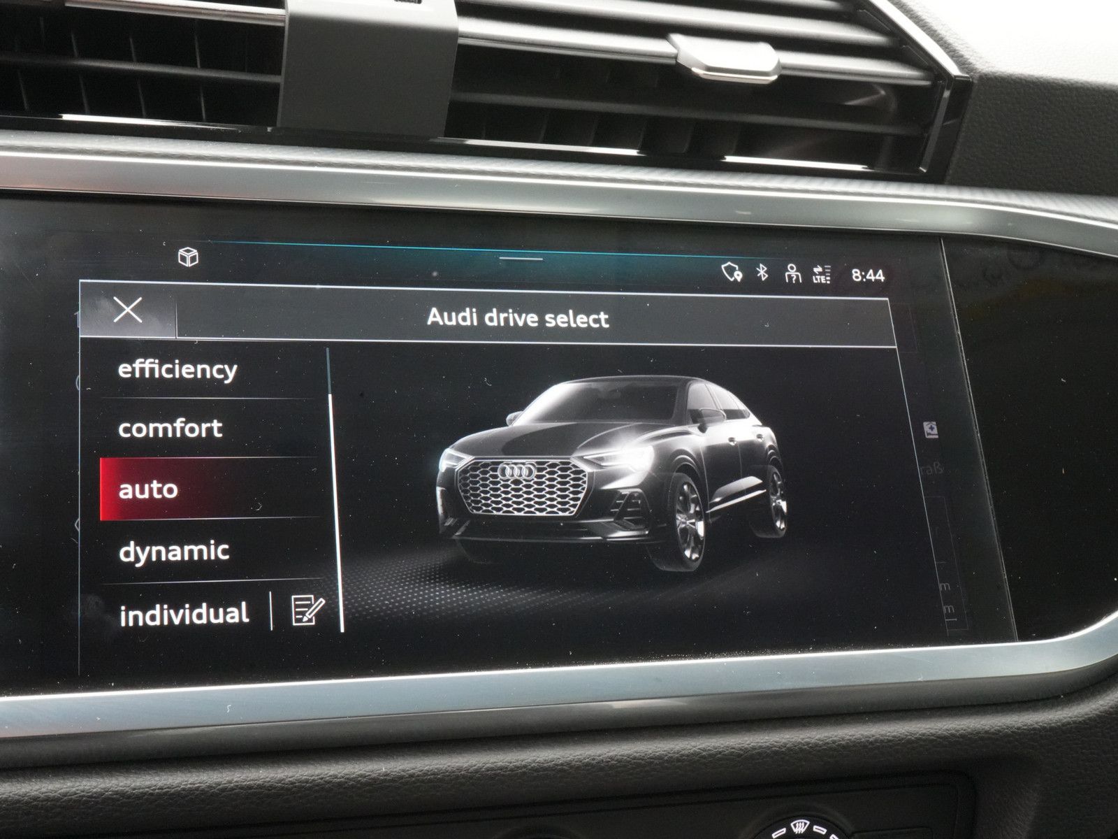 Audi Q3 Sportback VIRT ACC NAVI ACC LED PDC foto 15