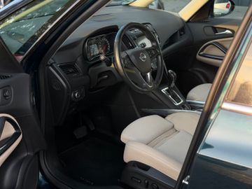 Opel Zafira - 9