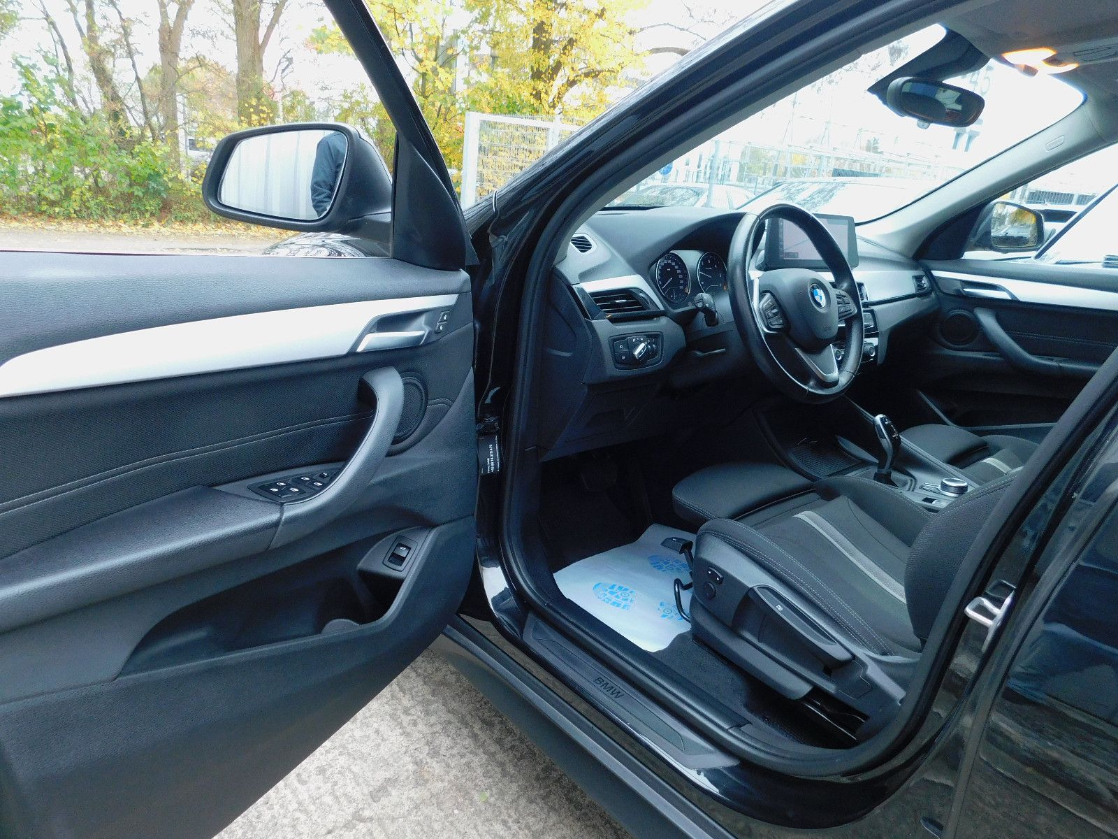BMW X1 sDrive18d  Head-up Disply LED Navi Kamera AHK foto 15