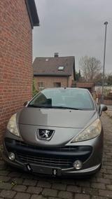 Peugeot Cabrio Peugeot 207cc - Peugeot 2008: Cabrio