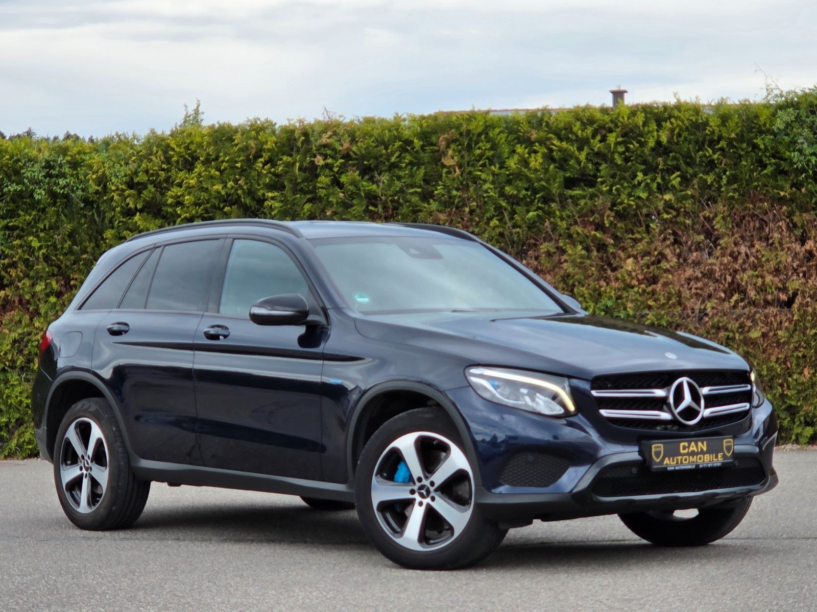 Mercedes-Benz GLC 350e 4Matic *LED*NAVI*CAMERA*AHK*LEDER*