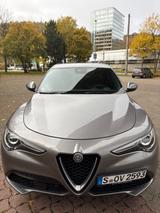 Alfa Romeo Stelvio 2.0 Turbo 16V 206kW Super AT8-Q4 Super - Alfa Romeo Gebrauchtwagen in Stuttgart