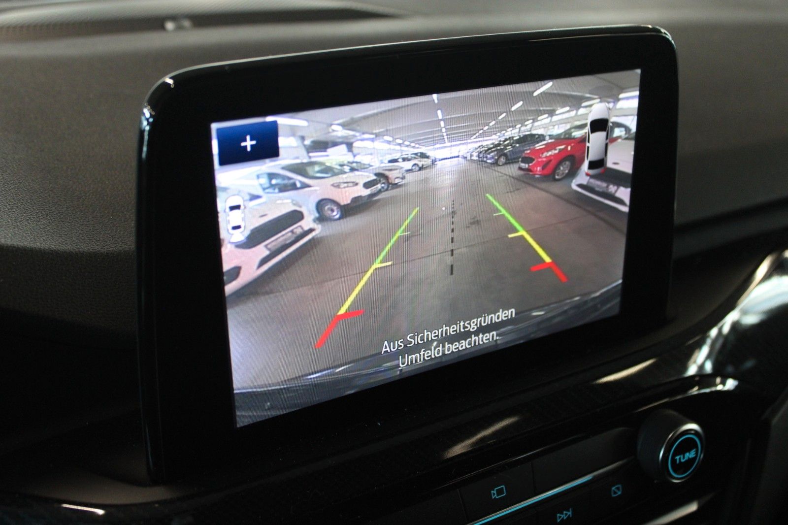 Fahrzeugabbildung Ford Kuga ST-Line X NAVI B&O 2xCAM ACC LED AHK
