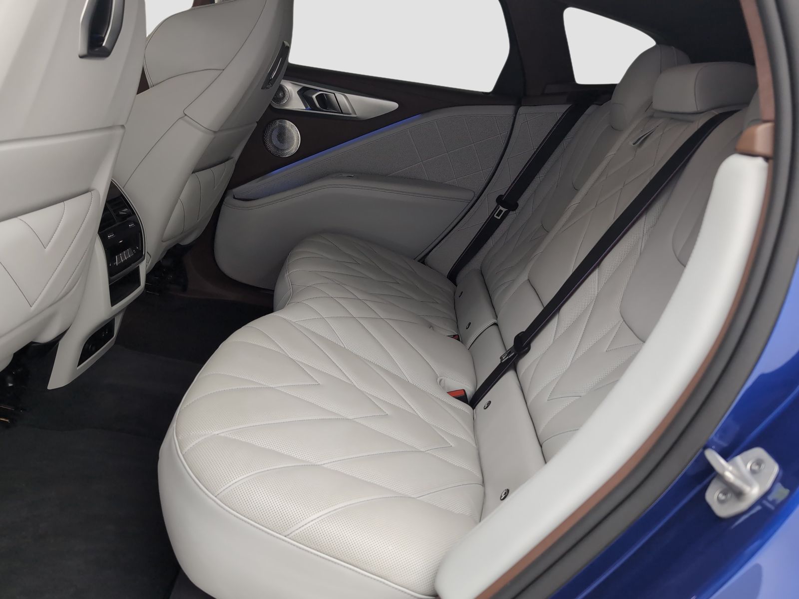 BMW XM - Bild 9