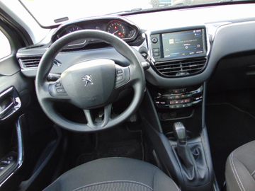 Bild 13 Peugeot 208 Active