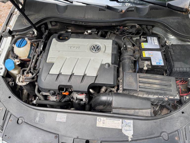 Volkswagen Passat 2010 — photo 7
