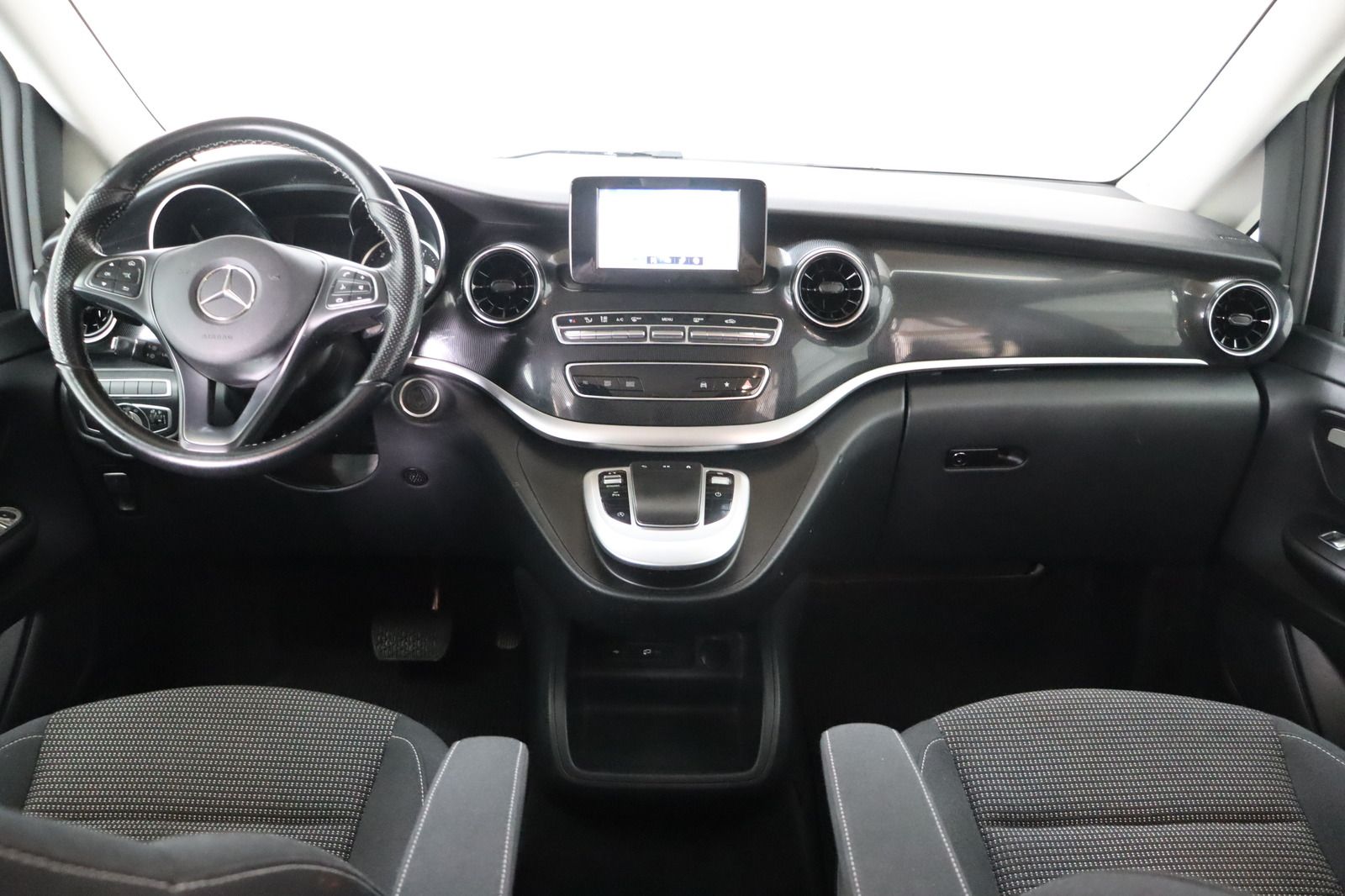 Fahrzeugabbildung Mercedes-Benz V 220 d * ILS * LED * Sitzhzg. * Tempomat