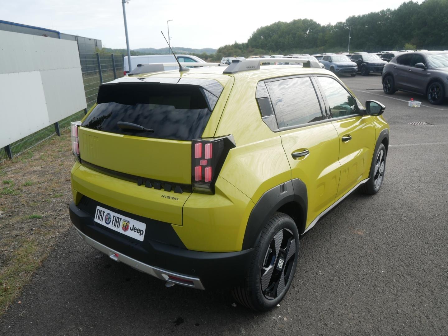 Fiat Grande Panda LA PRIMA HYBRID 1.2 eDCT 110 PS WIN