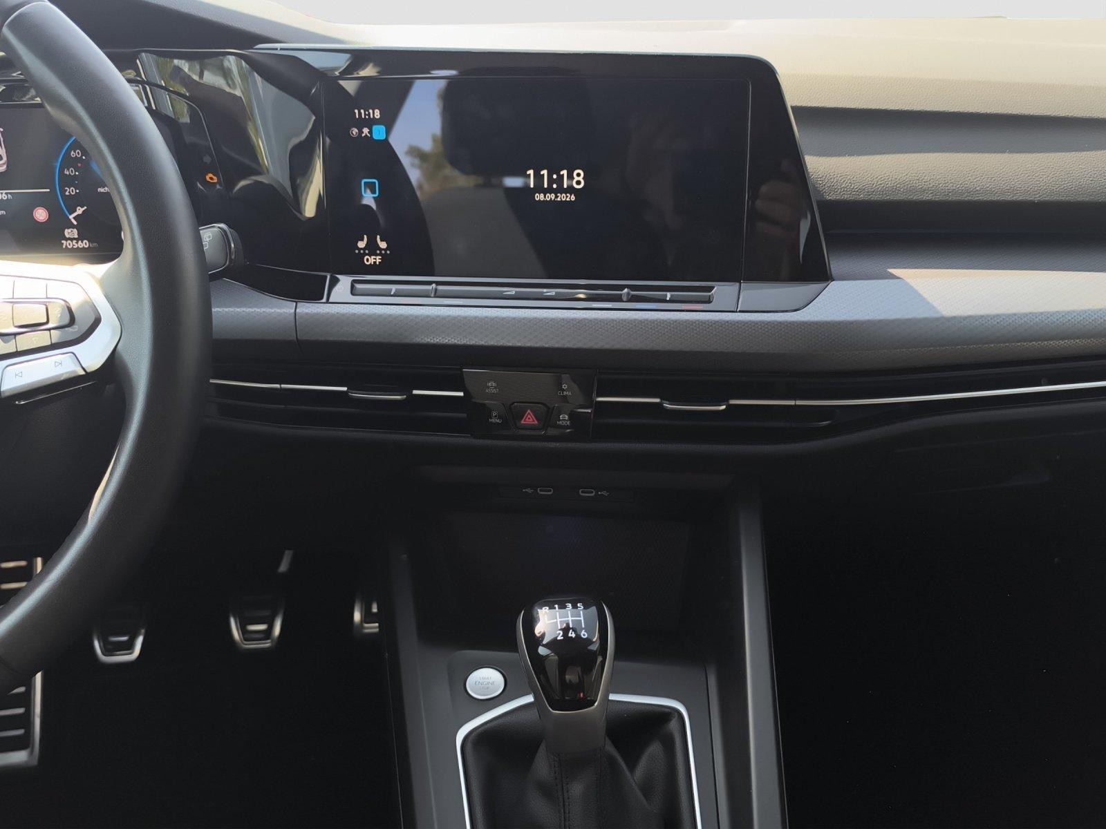 Volkswagen Golf VIII Lim. 1.5 TSI Active NAVI STANDH HEAD U, миниатюра 17