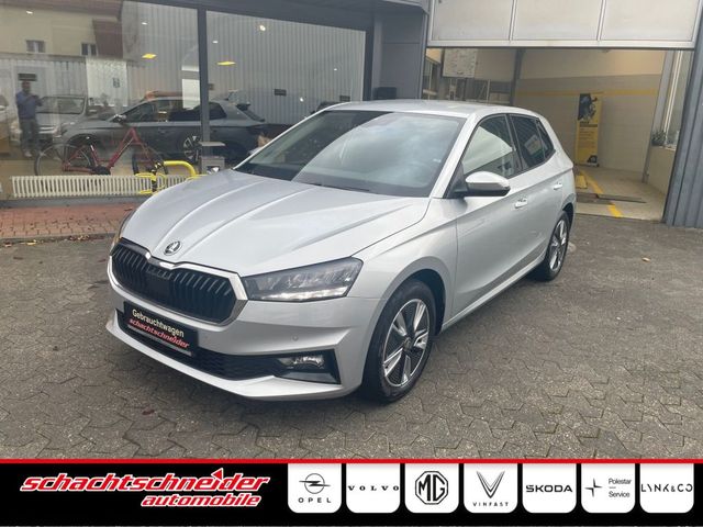 SKODA Fabia 1.0 TSI Ambition+Navi+Sitzheiz+Klimaaut+