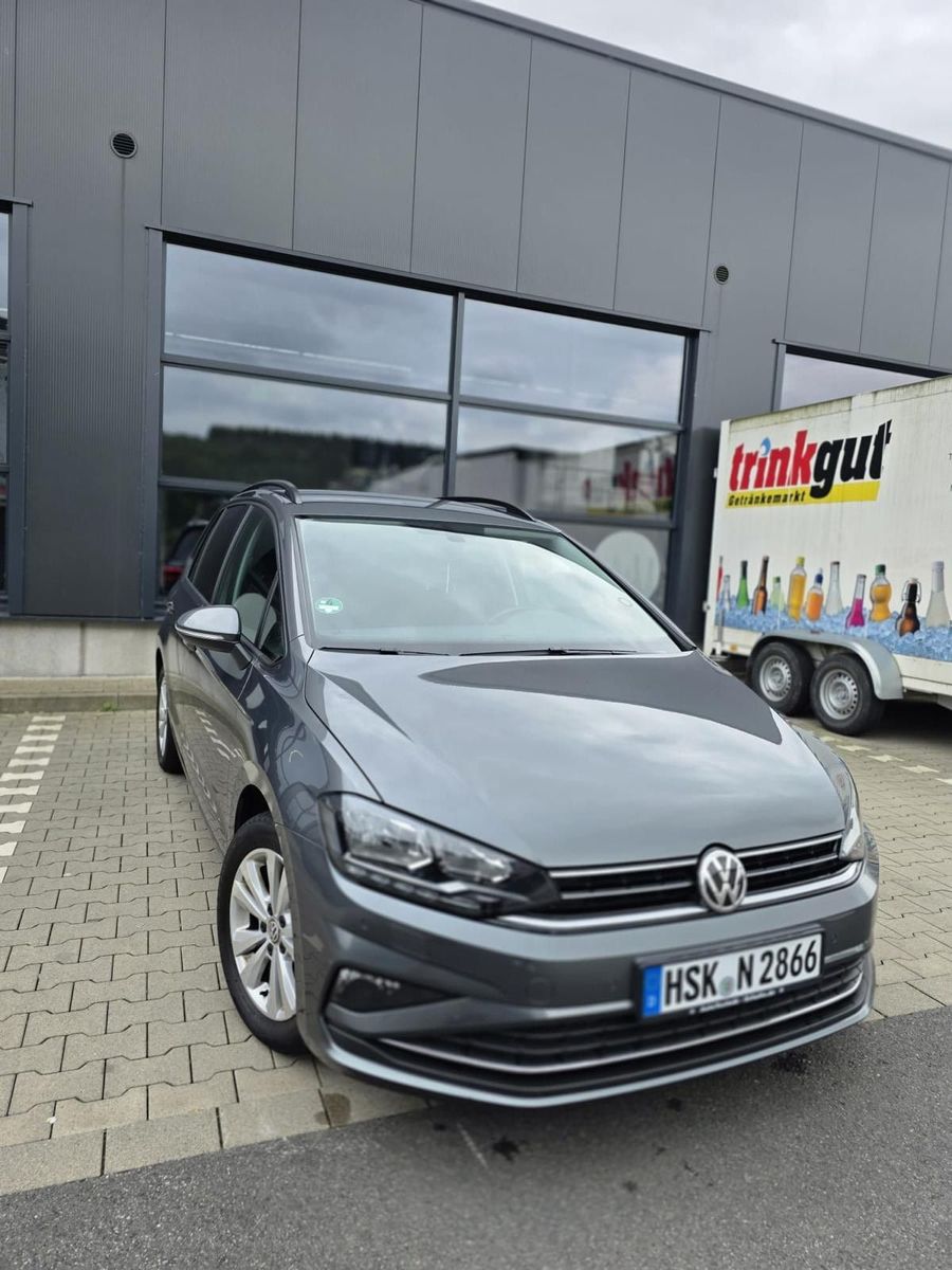VW Golf Sportwagen