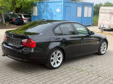 BMW 320 - 5