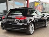 Audi A3 Sportback S line Aut. LED/NAVI/LEDER/PANORAMA - Audi A3 aus 2013: Limousine