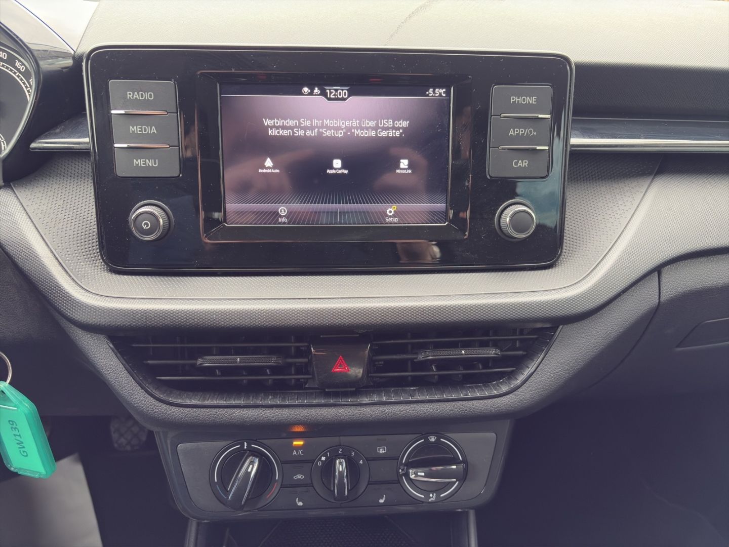 Fabia Active 1.0 70kW LED PDC hinten Sitzheizung