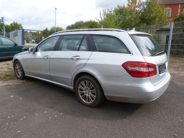 Mercedes E 200 - 2