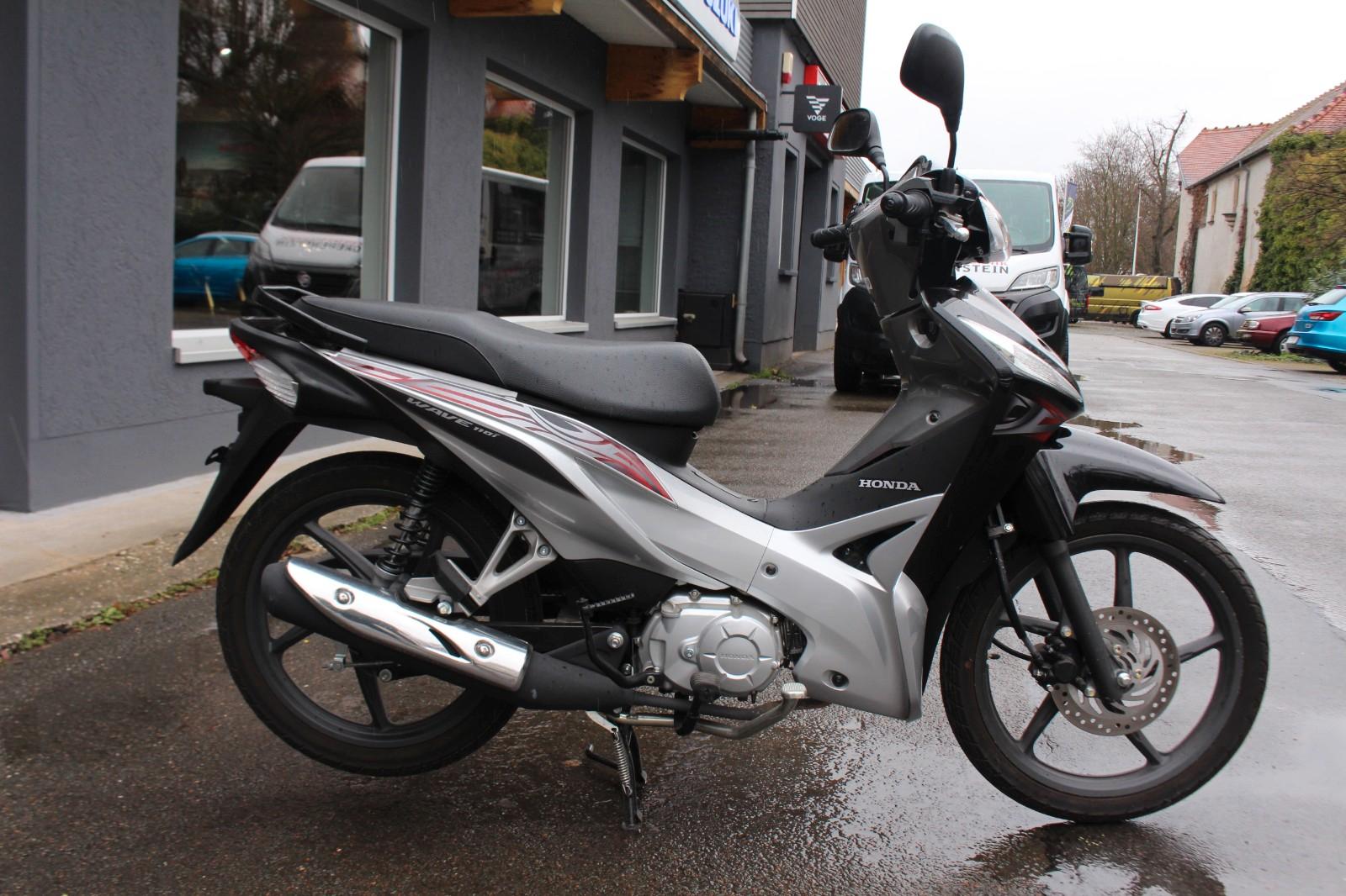 Honda AFS 110 CSF 1.Hand 1322km Super Zustand
