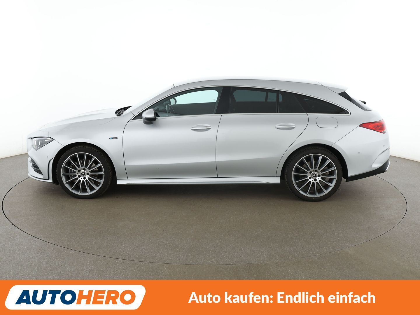Mercedes-Benz CLA 250e Shooting Brake AMG Line Aut. *NAVI*LED* imagem 3